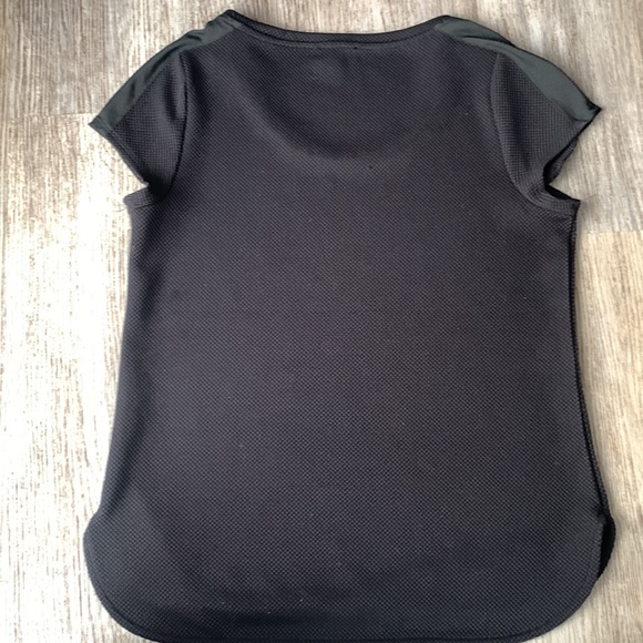 The Limited black mixed material tee - Picture 7 of 7